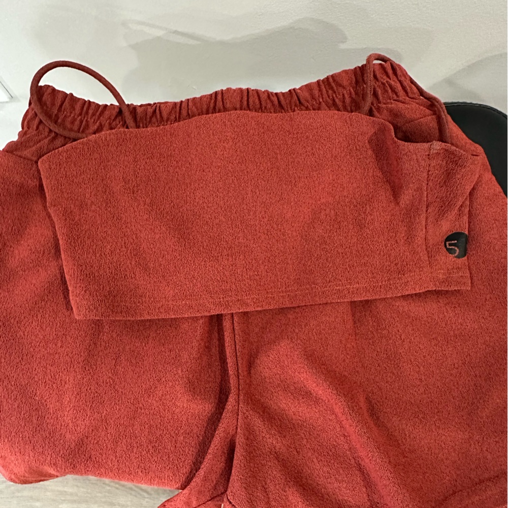 EUC FIVE Dancewear (FIVE The Label) Top & Bottom Set YXL